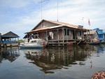 Village_flottant_Kompong-Luong.431601.jpg